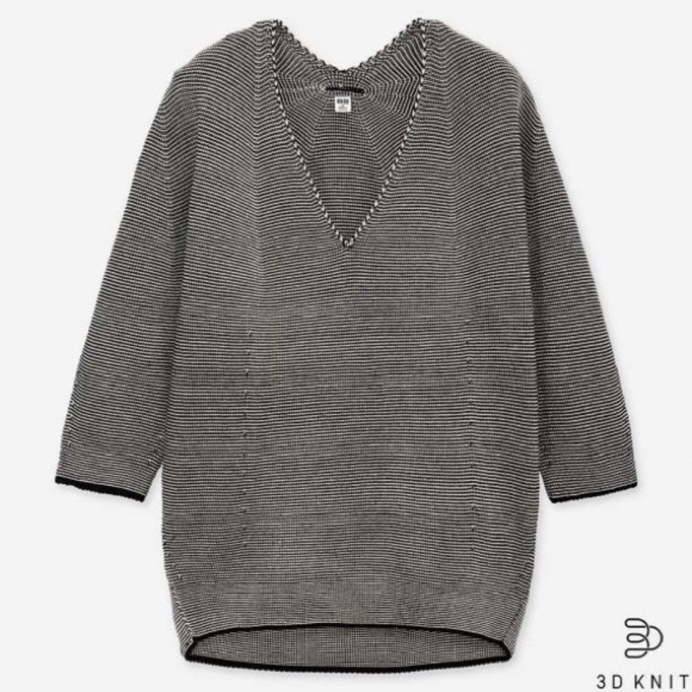 Uniqlo 3D knit Sweater | S